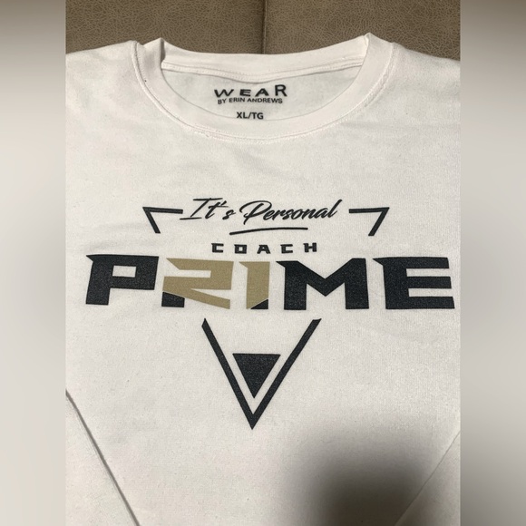 Wear By Erin Andrews Womens Coach Prime “It’s Personal” Sweatshirt NWT Size XL - Picture 2 of 4